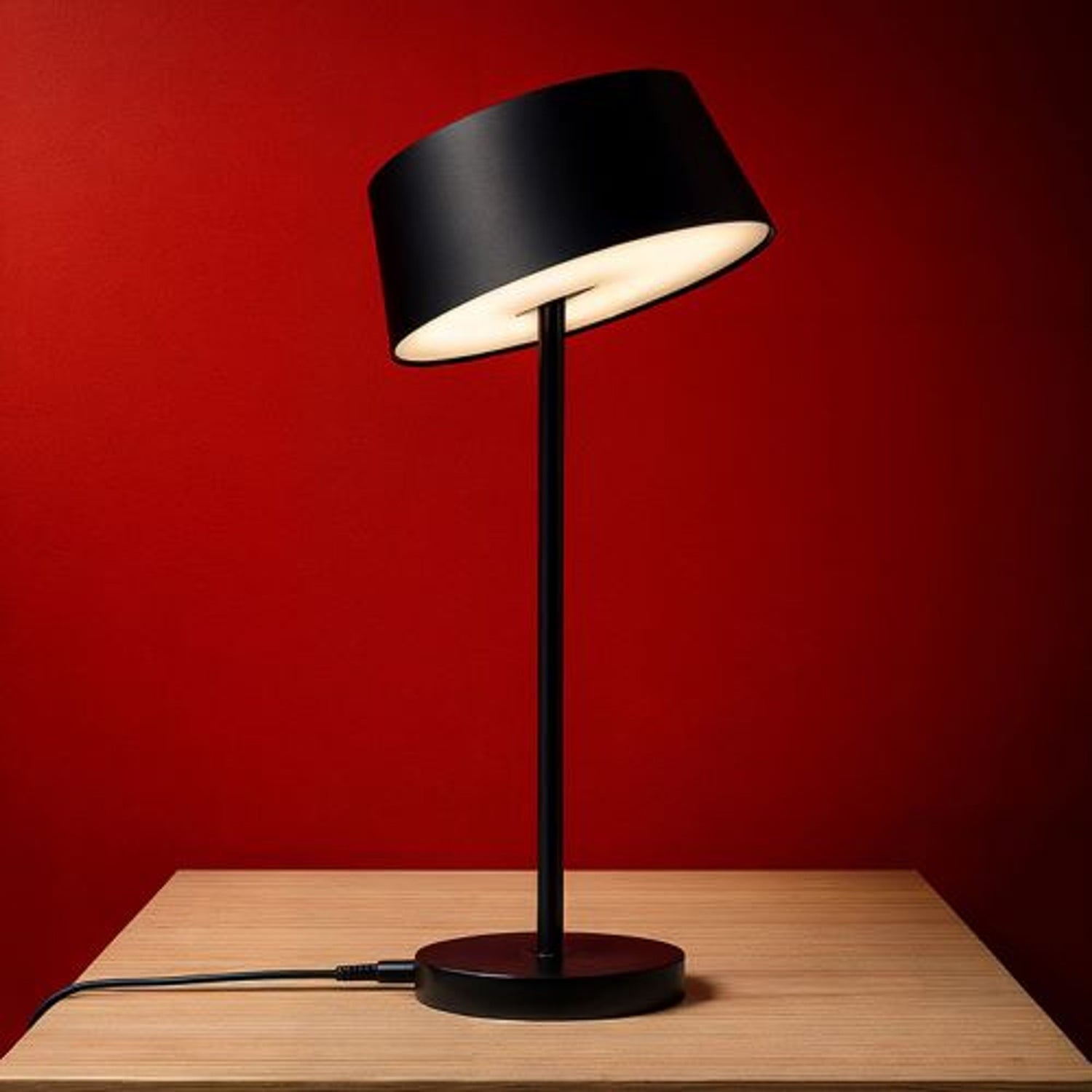Lampa stołowa ściemnialna